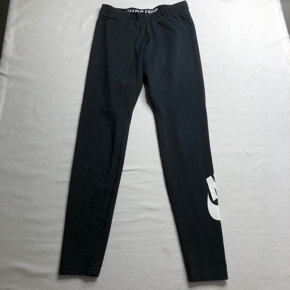 Nike Women's Active Legging Yoga‎ Pants Running Cycling Size Small - Picture 1 of 13